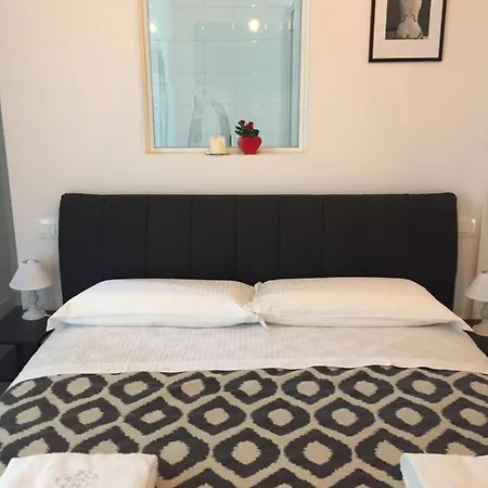 Frich Bed & Breakfast