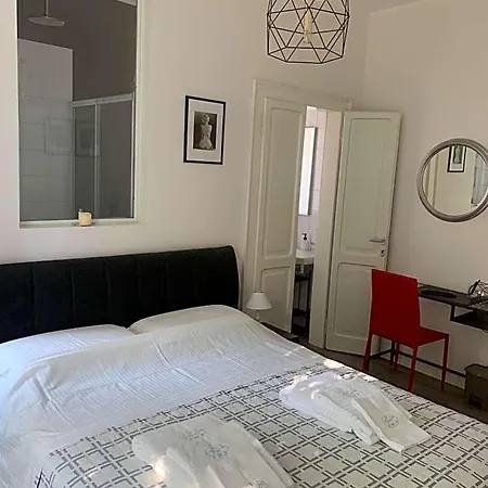 Frich Bed & Breakfast 4*