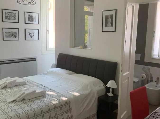 Frich Bed & Breakfast 4*