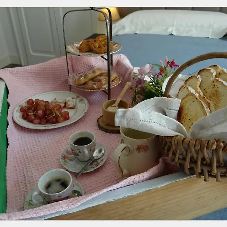 Frich Bed and Breakfast Βερόνα